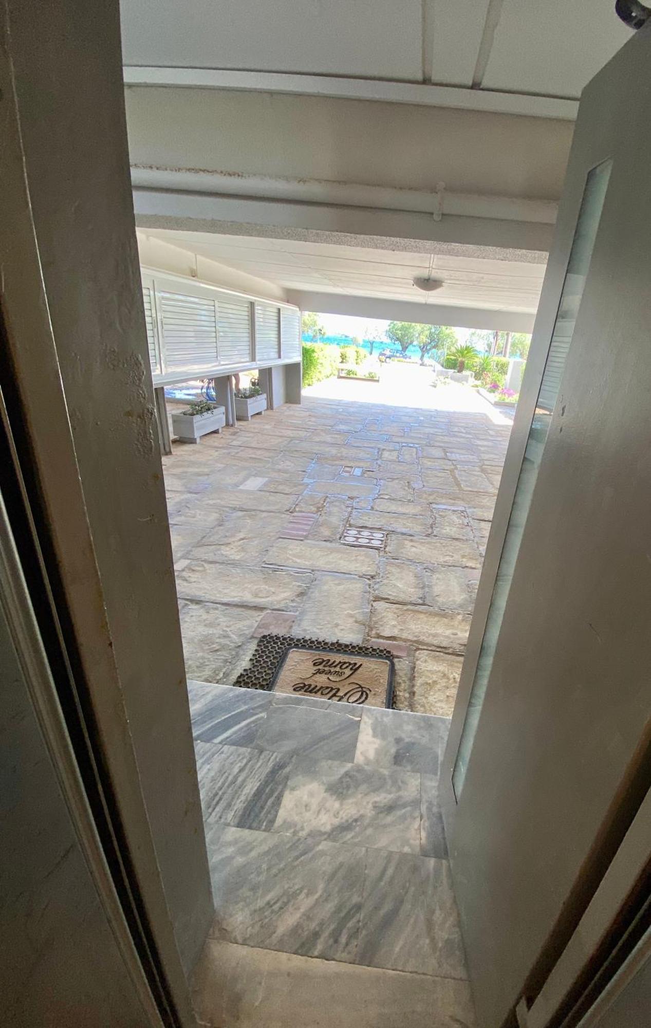 Seashore Happiness Apartments Porto Rafti Exterior photo